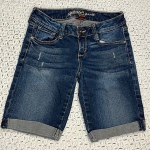 Arizona jean co. Shorts size 0
